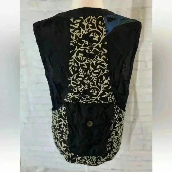 Orchid Lane Best Boho Buddha Hipster Vest Woman’s Size S/M Black Gold buttons - Picture 5 of 15